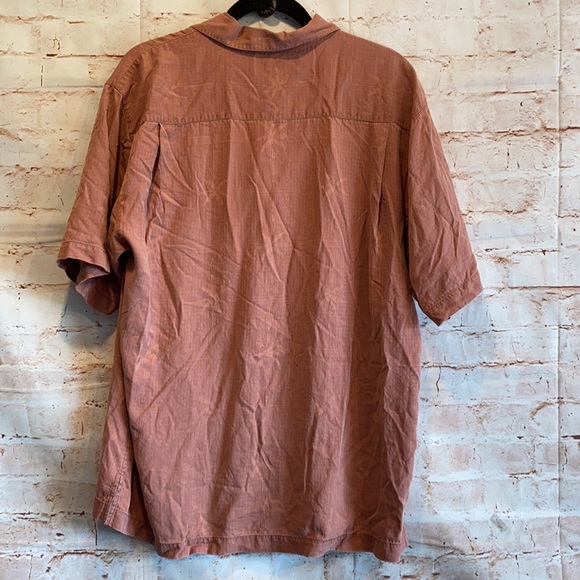 Tommy Bahama red Silk button down casual shirt M - Picture 7 of 8